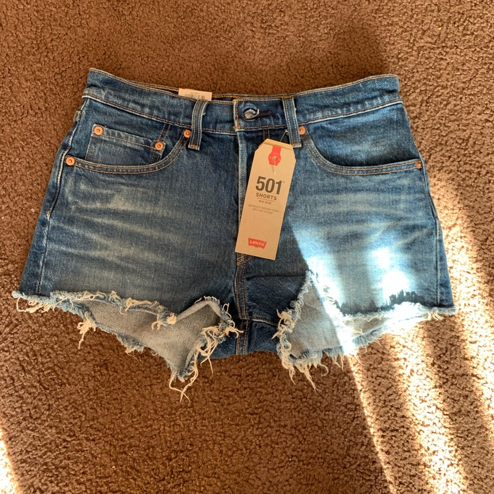 Levi’s distressed shorts